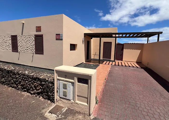 Anahi Homes Corralejo - Dracaena 2 Villa La Oliva